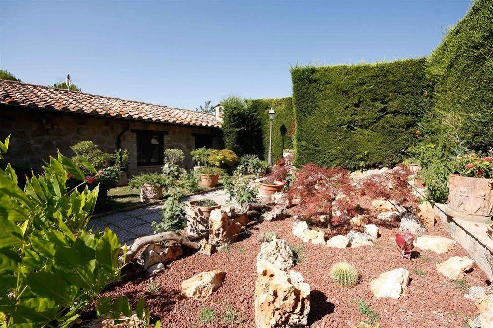 Casa rural Santa Maria Degli Ancillotti *